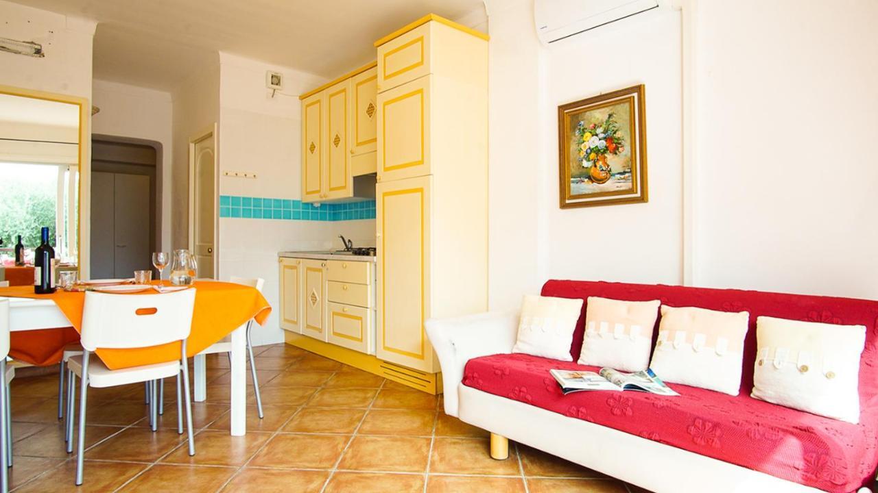 Perla Del Porto Apartments Santa Teresa Gallura Exterior photo